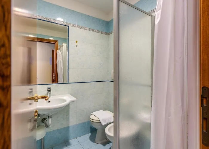 Baltik Hotel 2*