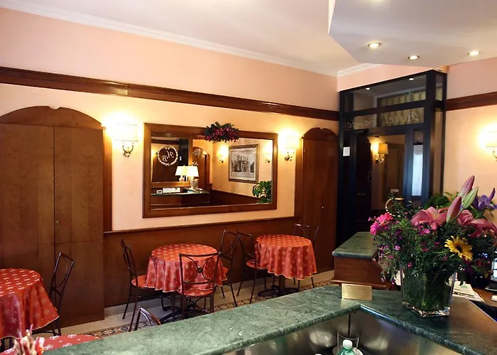 Baltik Hotel 2*